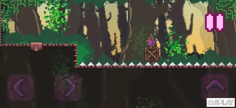Purple Chicken : 2d Pixel Platformer (Hardcore) 0.8 screenshot 2