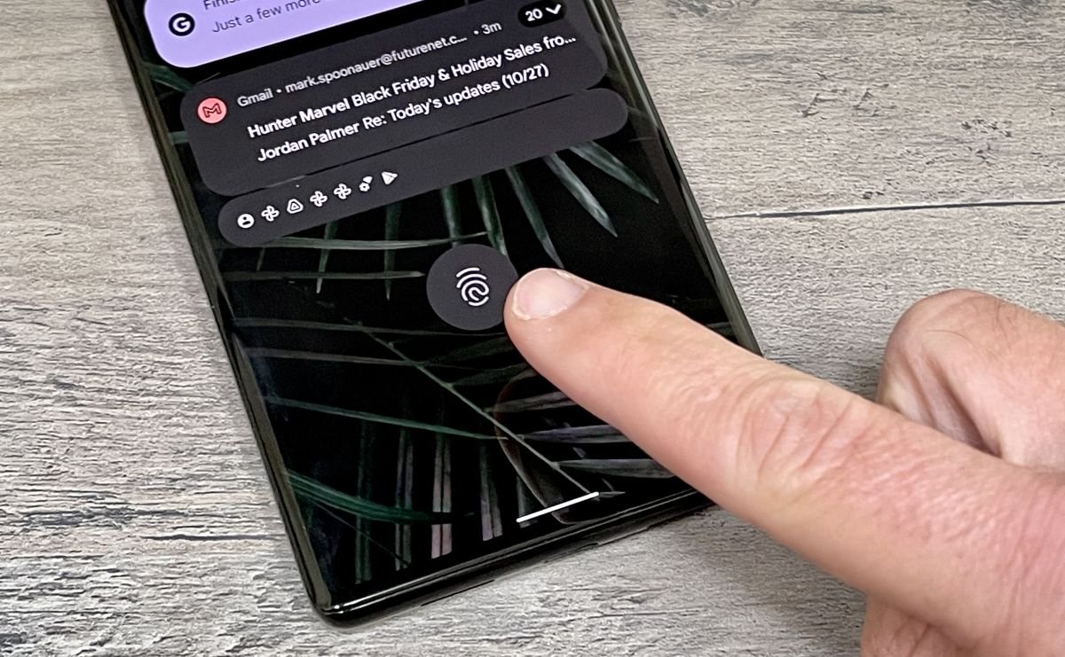 Google Pixel 6 мав нові проблеми зі сканжером відбитків пальців