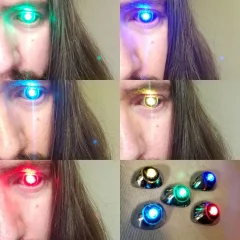 Американець створив технологічний світлий око з NFC 