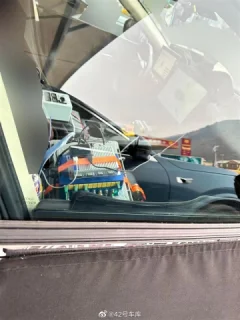 Нові зображення електричного автомобіля від Xiaomi стали доступними