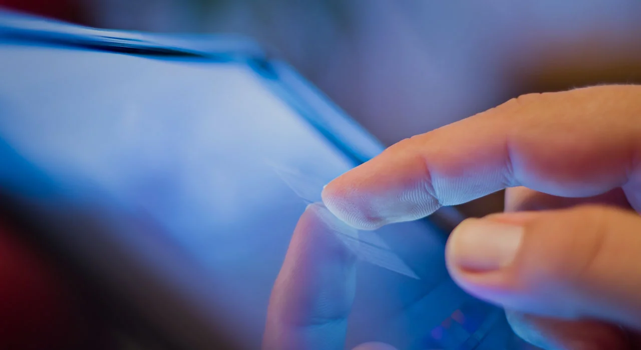 TCL створив нову технологію для виробництва сенсорних екранів 