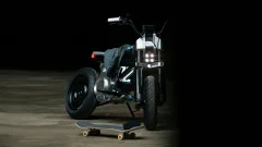 Футуристичний електричний велосипед BMW CE 02 надійшов у продаж