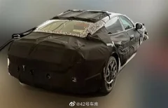 Нові зображення електричного автомобіля від Xiaomi стали доступними