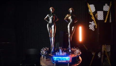 Ентузіаст зробив фігури близнюків з атомного серця. Ремесло приємно здивувало творців гри